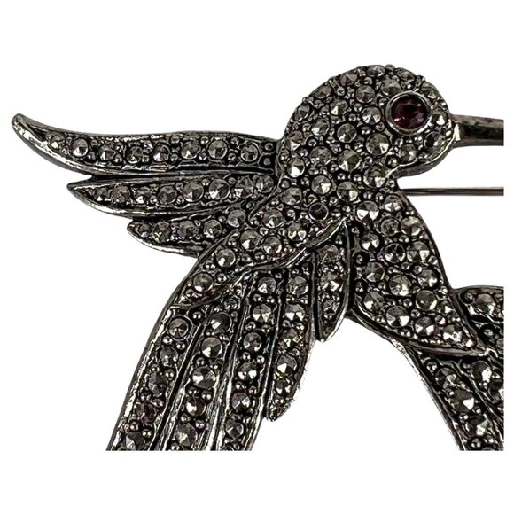 Vintage Avon Silver Tone Hummingbird & Flower Pin Brooch Rhinestone Accents - Picture 4 of 8